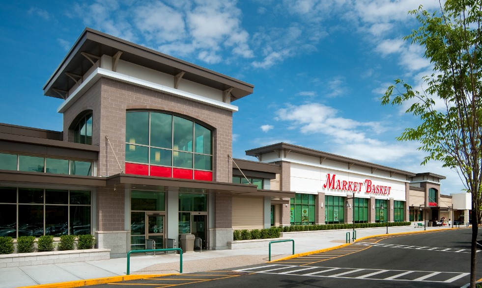 Rockingham Park And Market Basket Through The Decades Market Basket   Salem 6 Grand Opening 2 